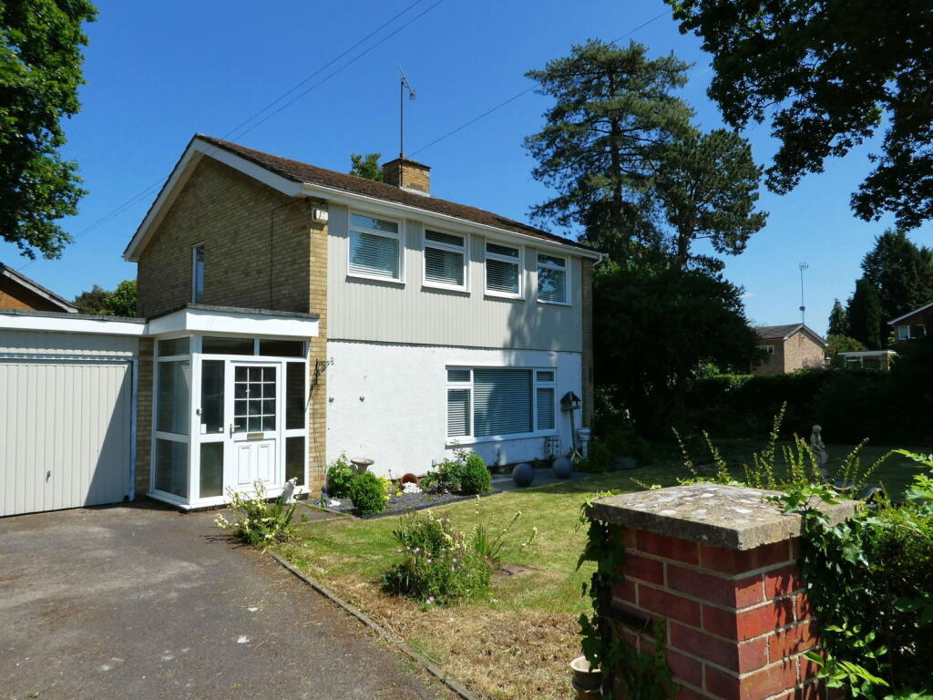 Main image of property: Wychwood Gardens, Banbury