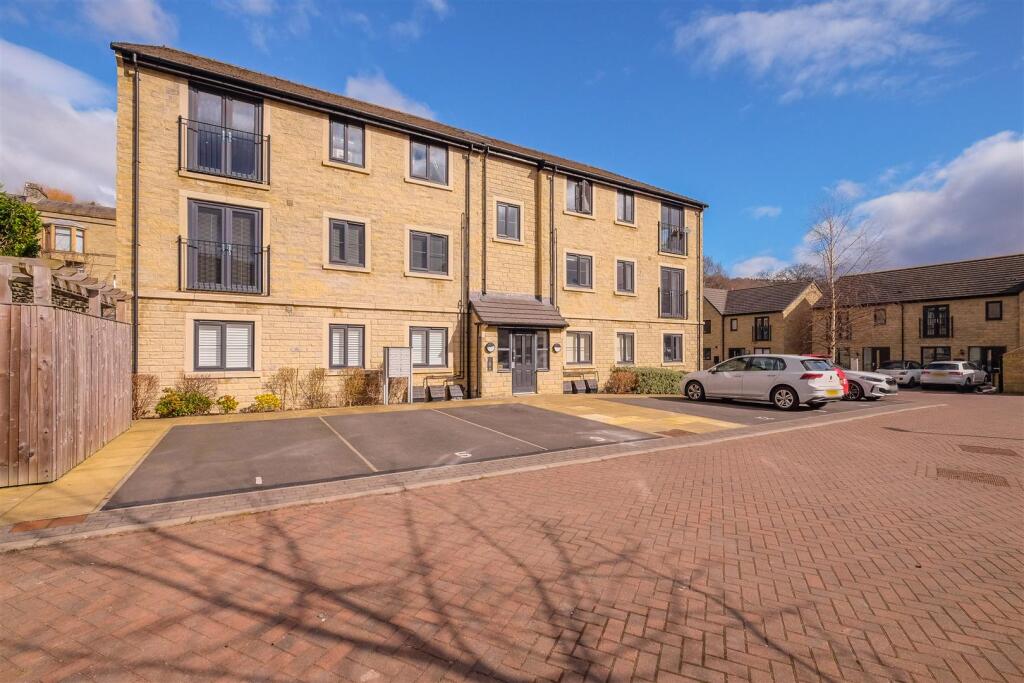 Main image of property: 50 Beck Road, Sowerby Bridge