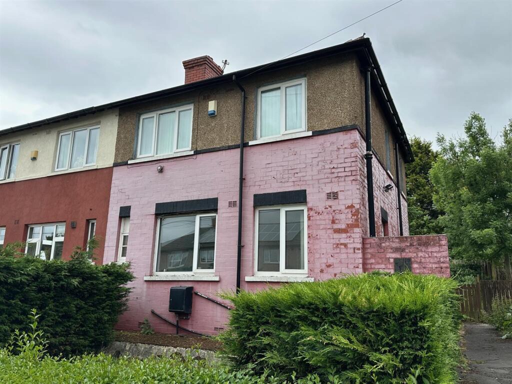 Main image of property: Denfield Crescent, Ovenden, Halifax
