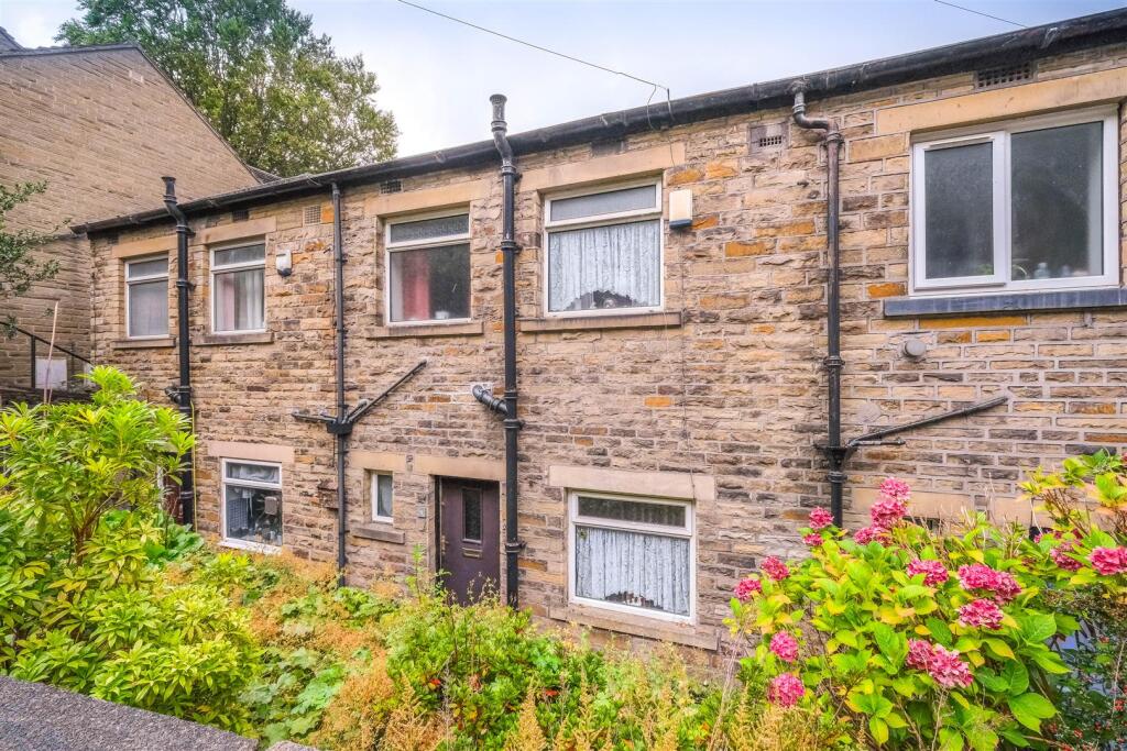 Main image of property: Park Grove, Halifax