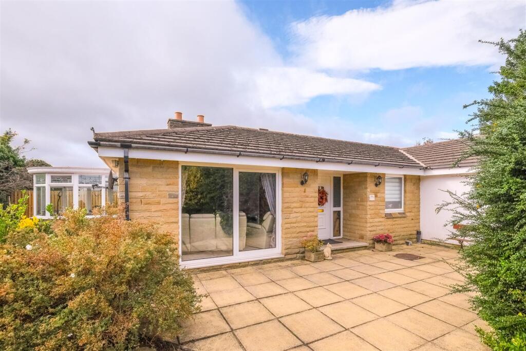 Main image of property: Hedge Top Lane, Halifax