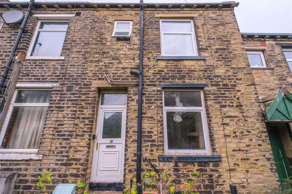 Main image of property: Penrose Place, Halifax
