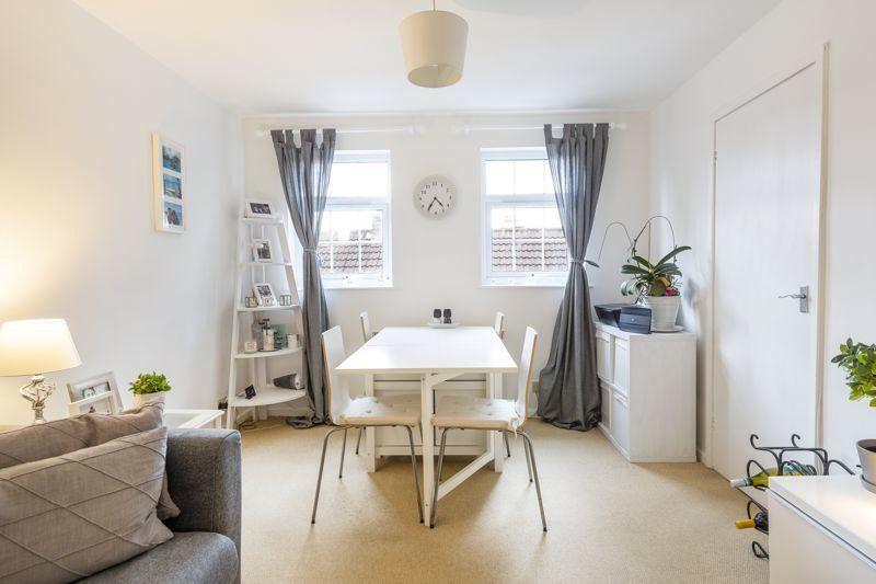 2 bedroom flat for rent in Richmond Court, Clifton, Bristol, BS8