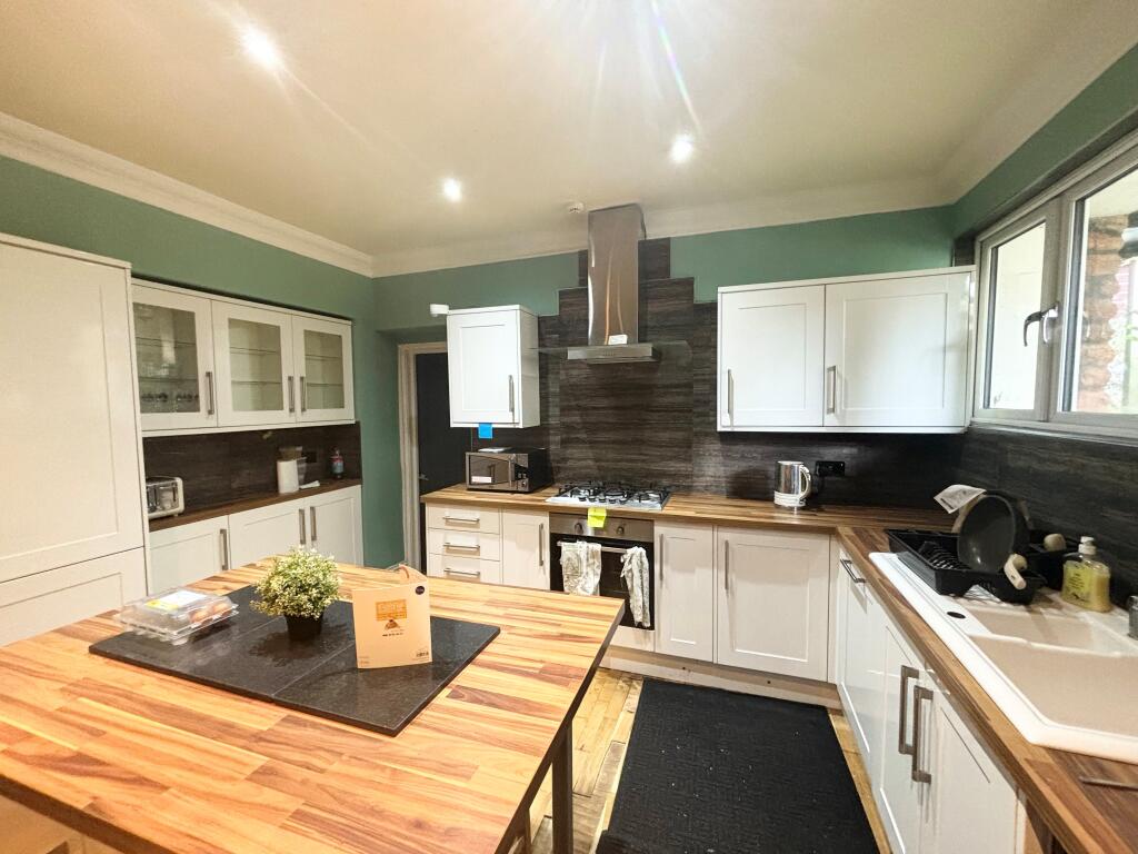 Additional property image - Pembroke Road, Clifton, Bristol