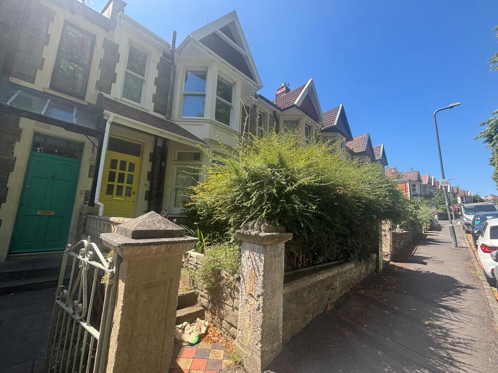 Main image of property: Nutgrove Avenue, Bristol