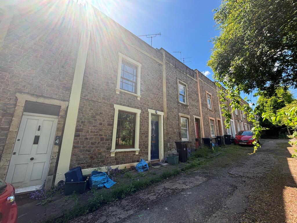 Main image of property: Bellevue Cottages, Cliftonwood, Bristol