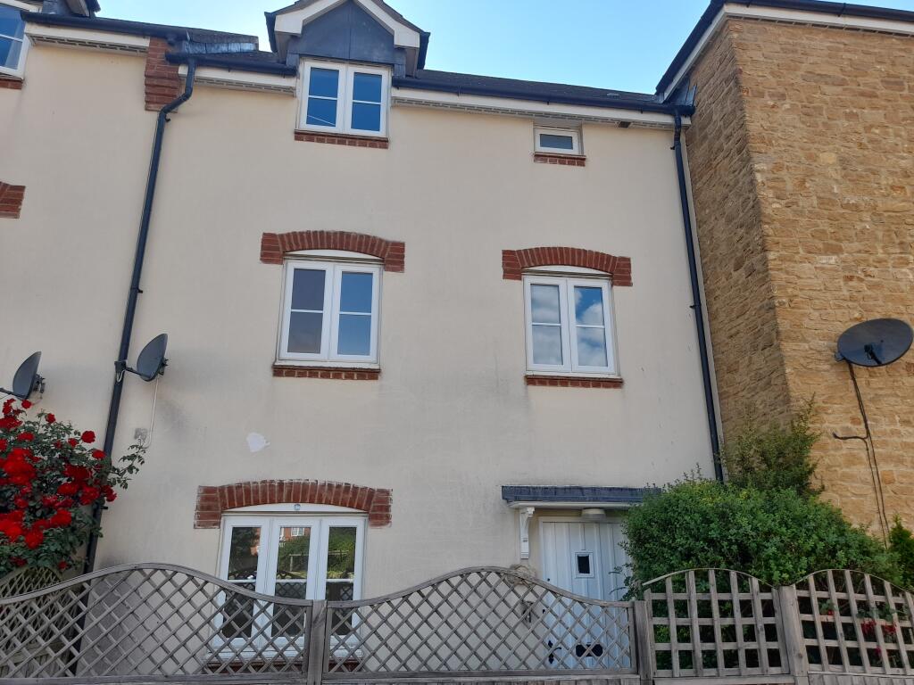 Main image of property: MARTOCK