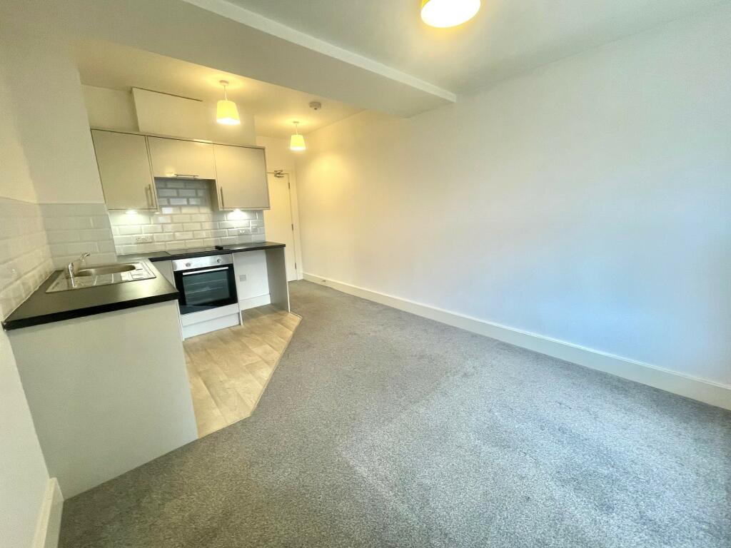 Additional property image - Christchurch Road, Boscombe