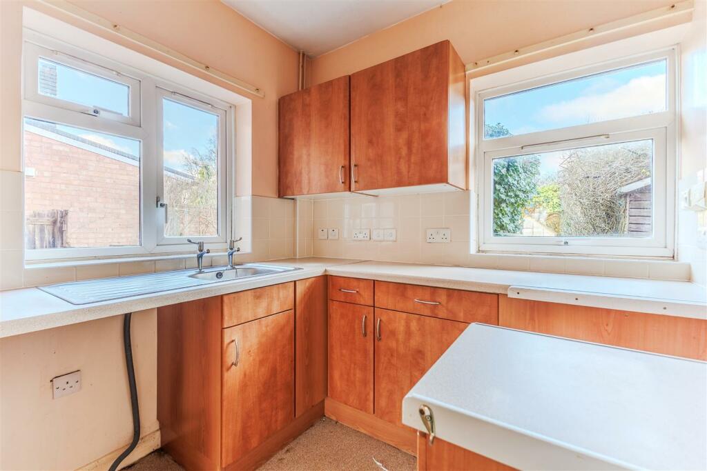 Additional property image - Steppes Piece, Bidford-On-Avon, Alcester