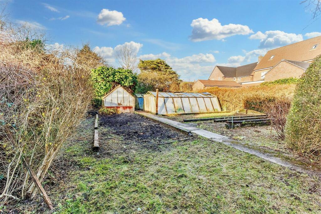 Additional property image - Steppes Piece, Bidford-On-Avon, Alcester