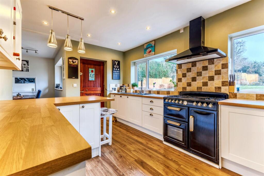 Additional property image - Lower Cladswell Lane, Cookhill, Alcester