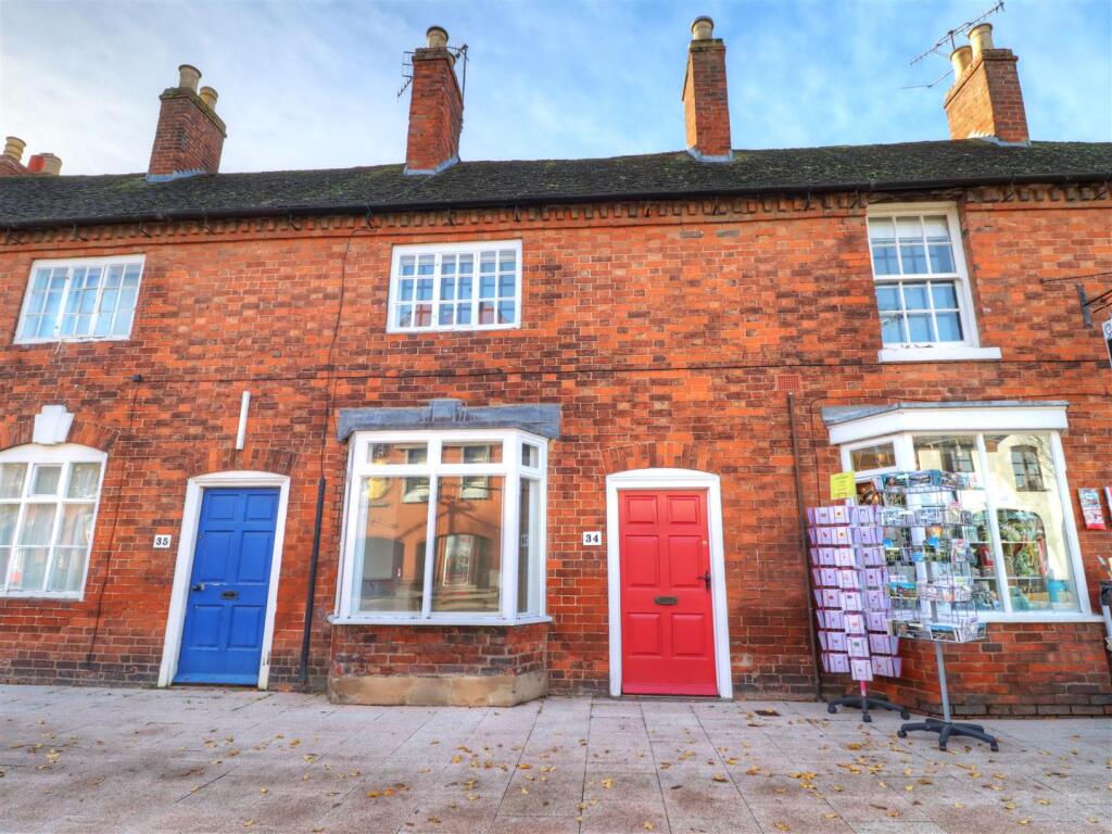 Main image of property: Henley Street, Stratford-Upon-Avon