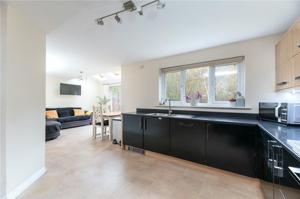 Additional property image - Plantation Drive, Bradford, West Yorkshire, BD9