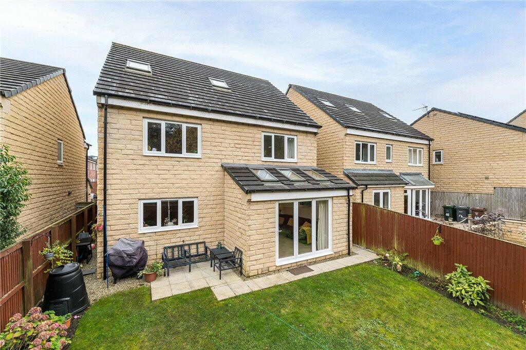 Additional property image - Plantation Drive, Bradford, West Yorkshire, BD9
