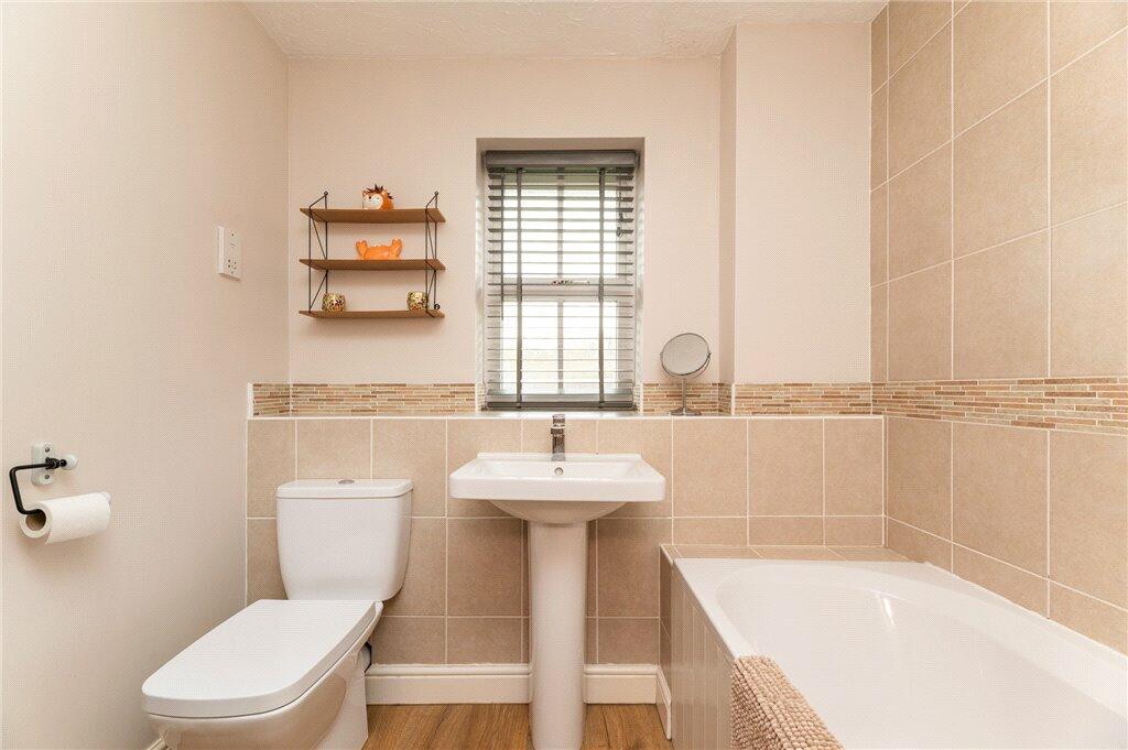 Additional property image - Hornbeam Close, Allerton, Bradford, West Yorkshire, BD15