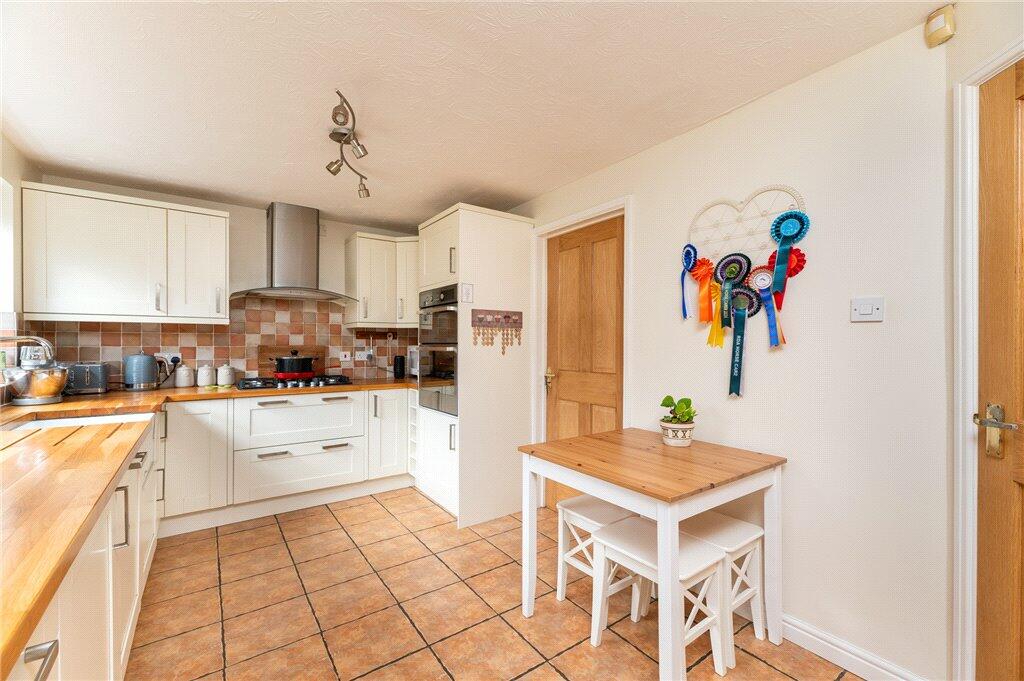 Additional property image - Hornbeam Close, Allerton, Bradford, West Yorkshire, BD15