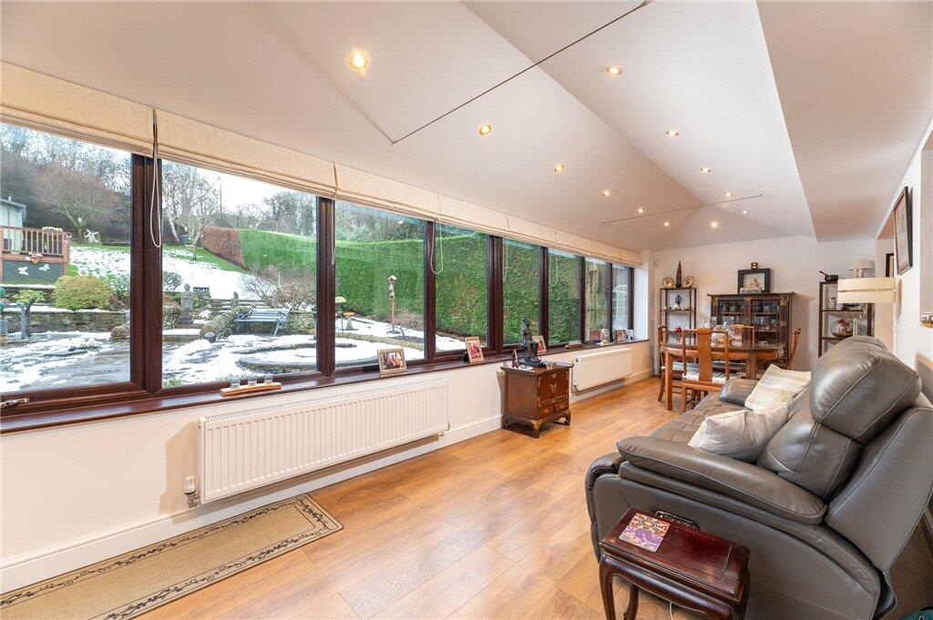Additional property image - Nab Wood Drive, Shipley, West Yorkshire, BD18