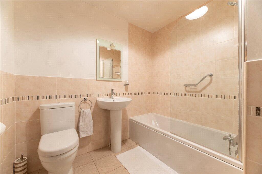 Additional property image - Nab Wood Drive, Shipley, West Yorkshire, BD18