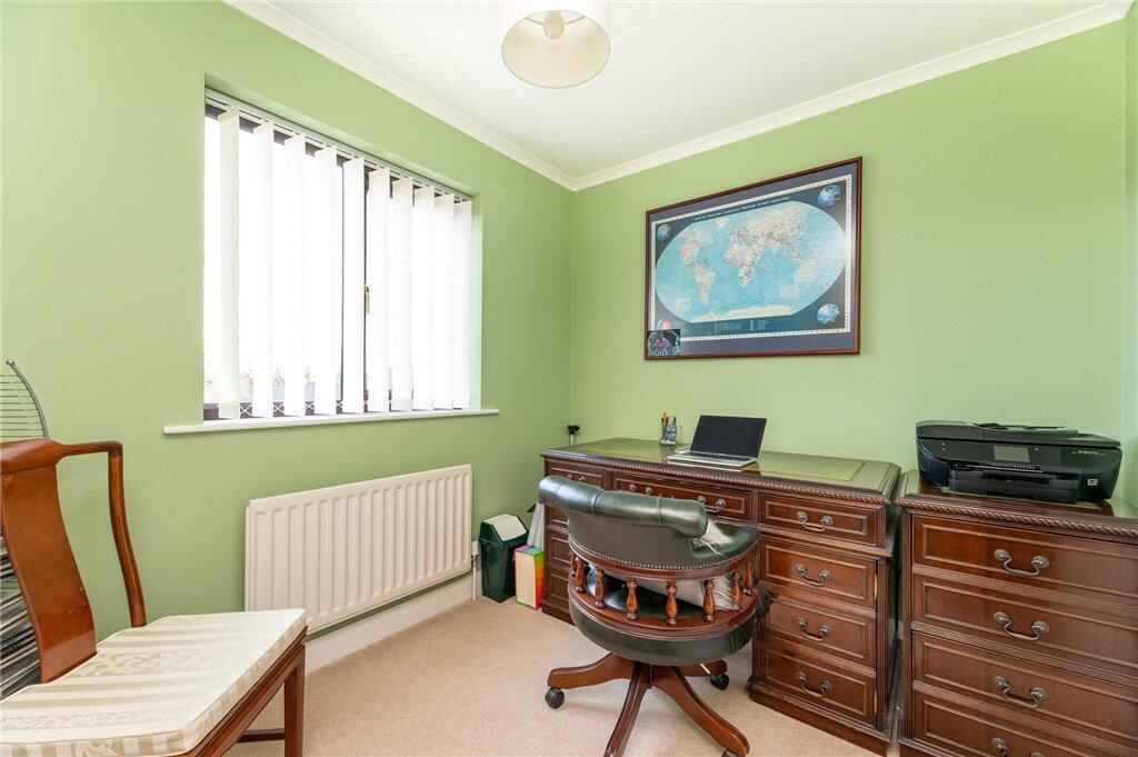 Additional property image - Nab Wood Drive, Shipley, West Yorkshire, BD18