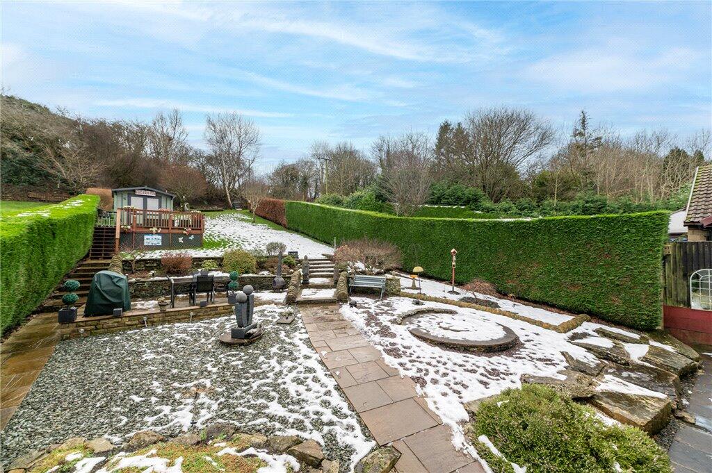 Additional property image - Nab Wood Drive, Shipley, West Yorkshire, BD18