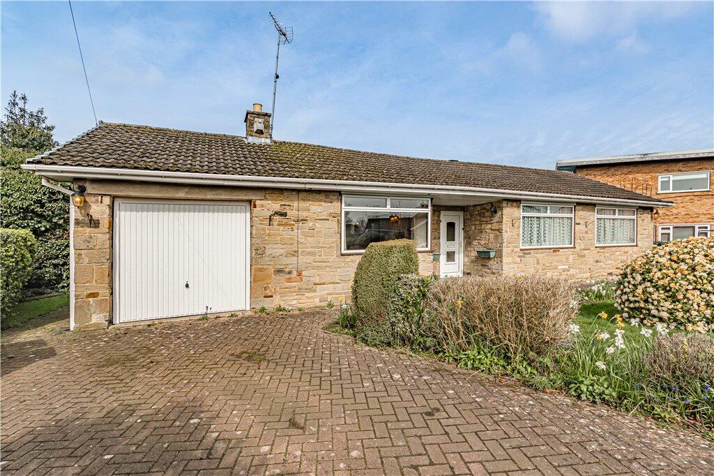 3 bedroom bungalow for sale in Knights Croft, Wetherby, West Yorkshire, LS22