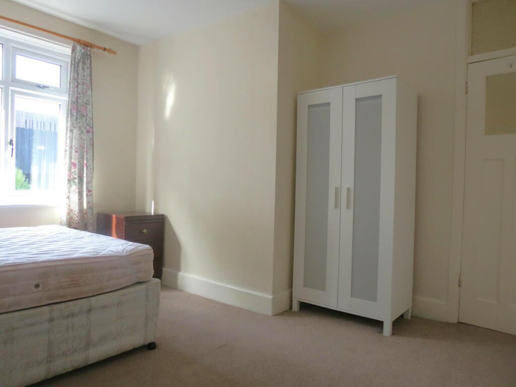 Additional property image - 4 bedroom Semi Detached House in Winton