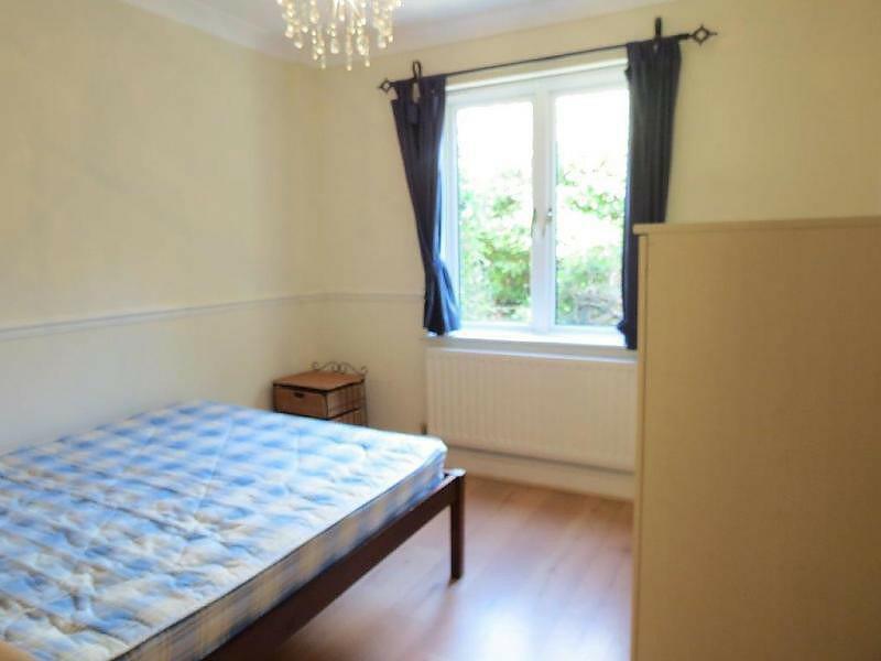 Additional property image - 7 bedroom Detached House in Talbot Village