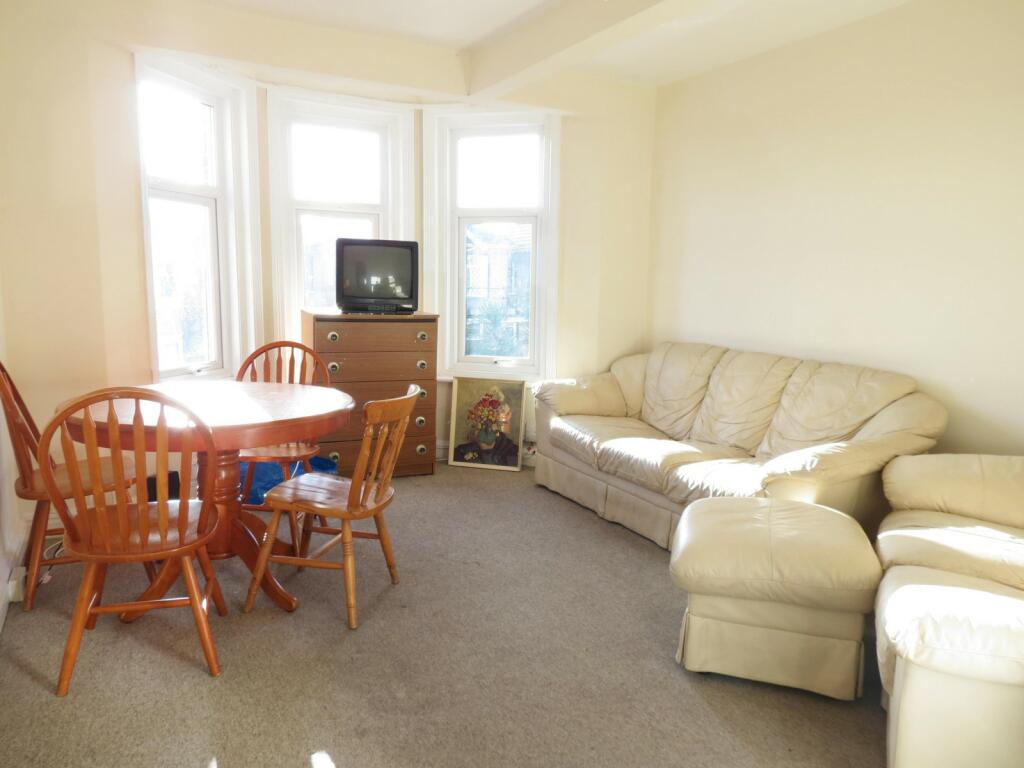 Additional property image - 4 bedroom Maisonette in Charminster