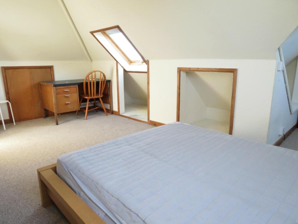 Additional property image - 4 bedroom Maisonette in Charminster