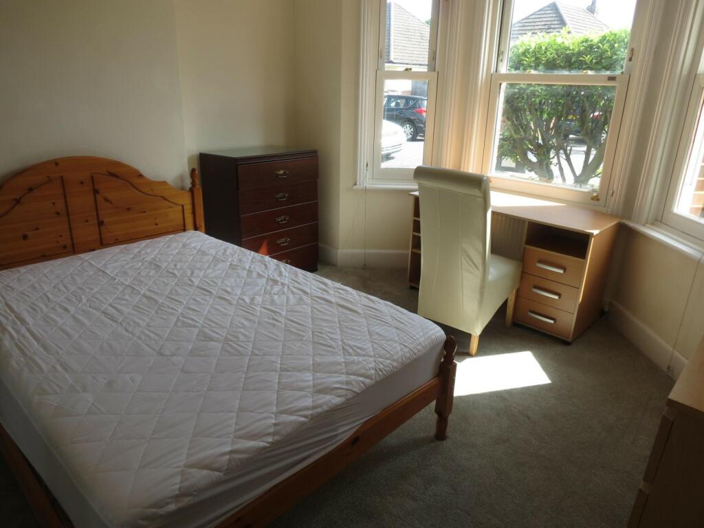 Additional property image - 5 bedroom Detached House in Wallisdown