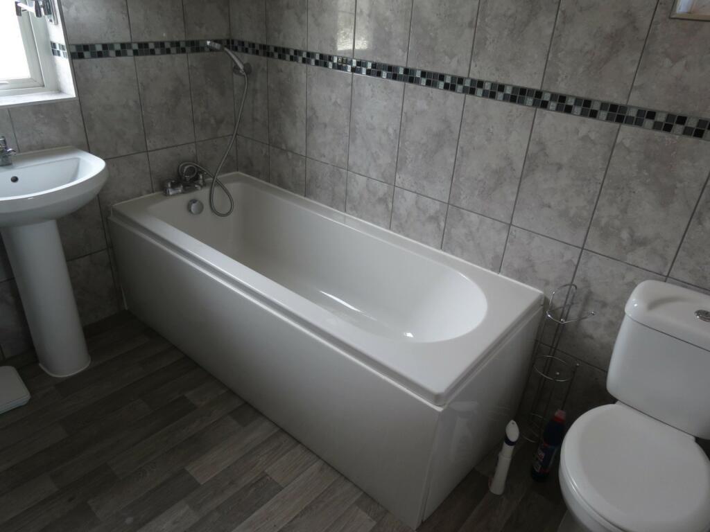 Additional property image - 5 bedroom Detached House in Wallisdown