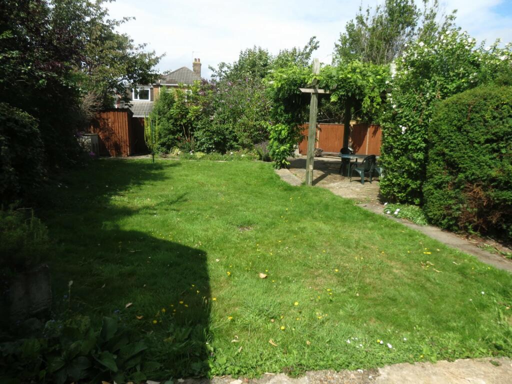 Additional property image - 5 bedroom Detached House in Wallisdown