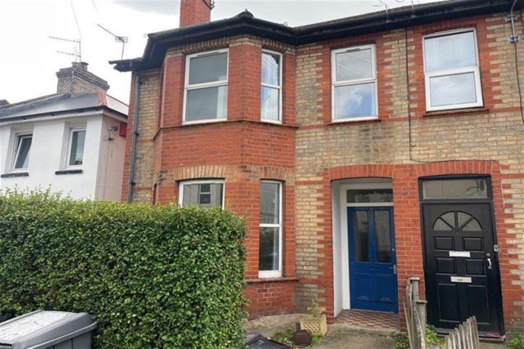 Main image of property: 6 bedroom Terraced House in Bournemouth