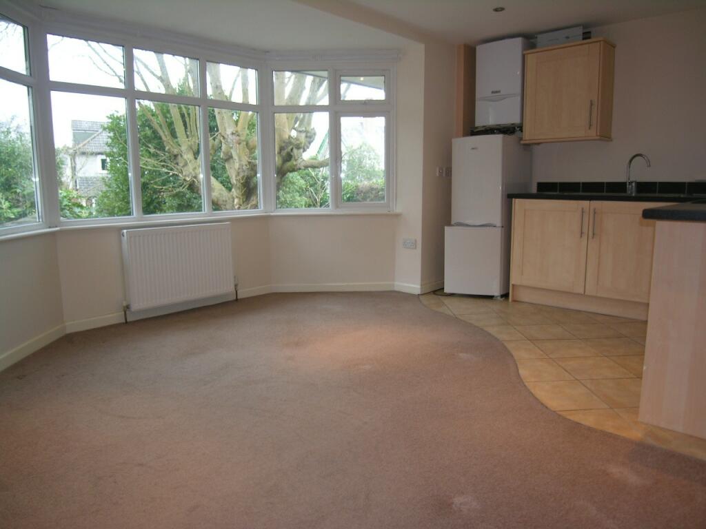 Additional property image - 2 bedroom First Floor Flat in Talbot Woods