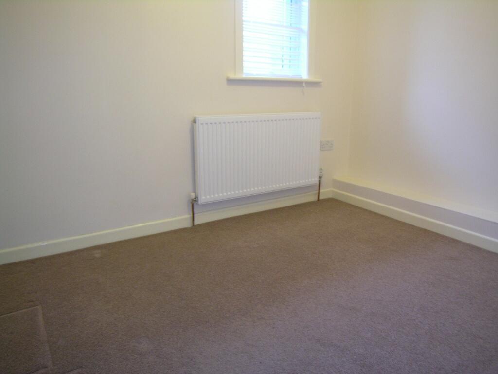 Additional property image - 2 bedroom First Floor Flat in Talbot Woods