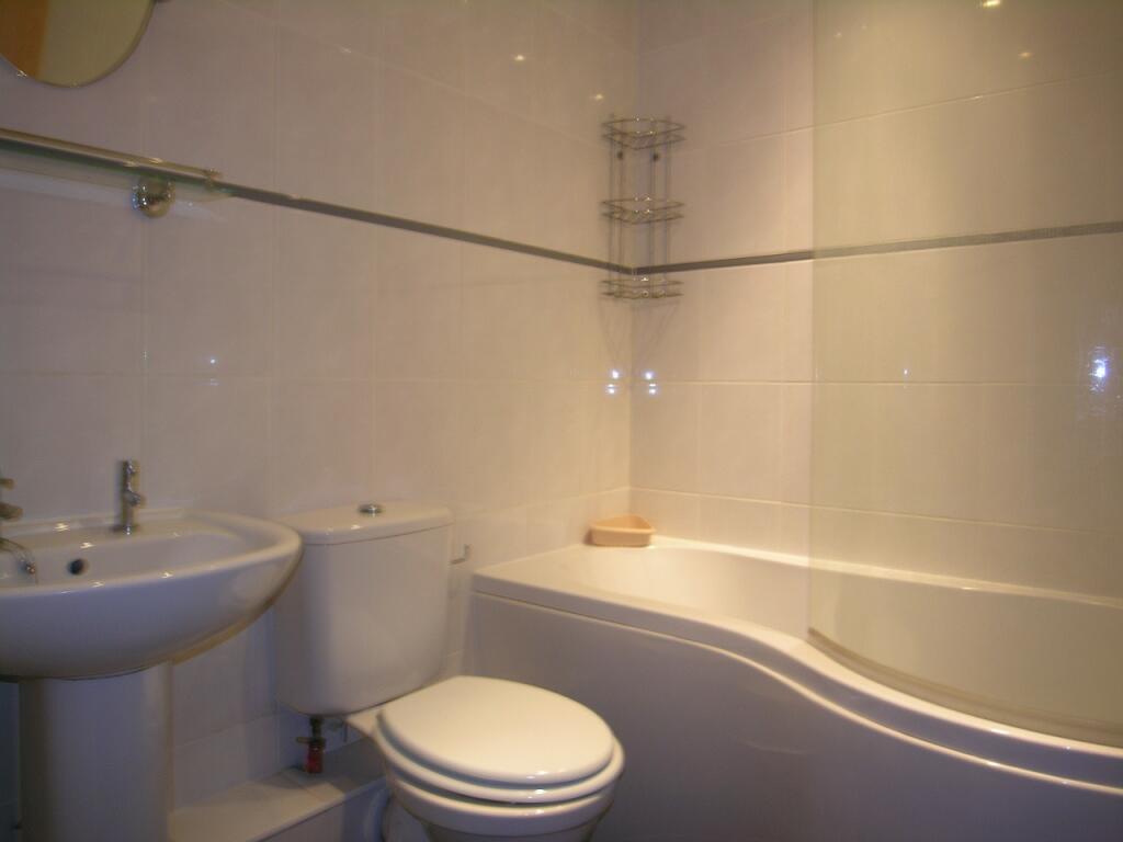 Additional property image - 2 bedroom First Floor Flat in Talbot Woods