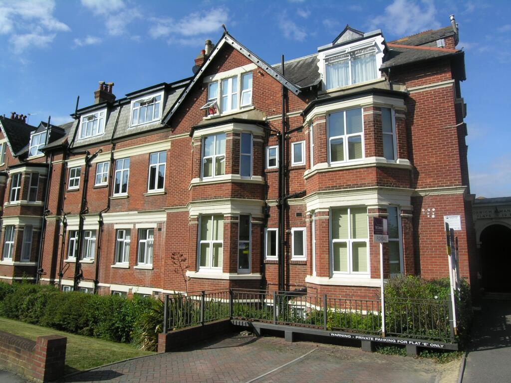 Main image of property: 1 bedroom First Floor Flat in Bournemouth