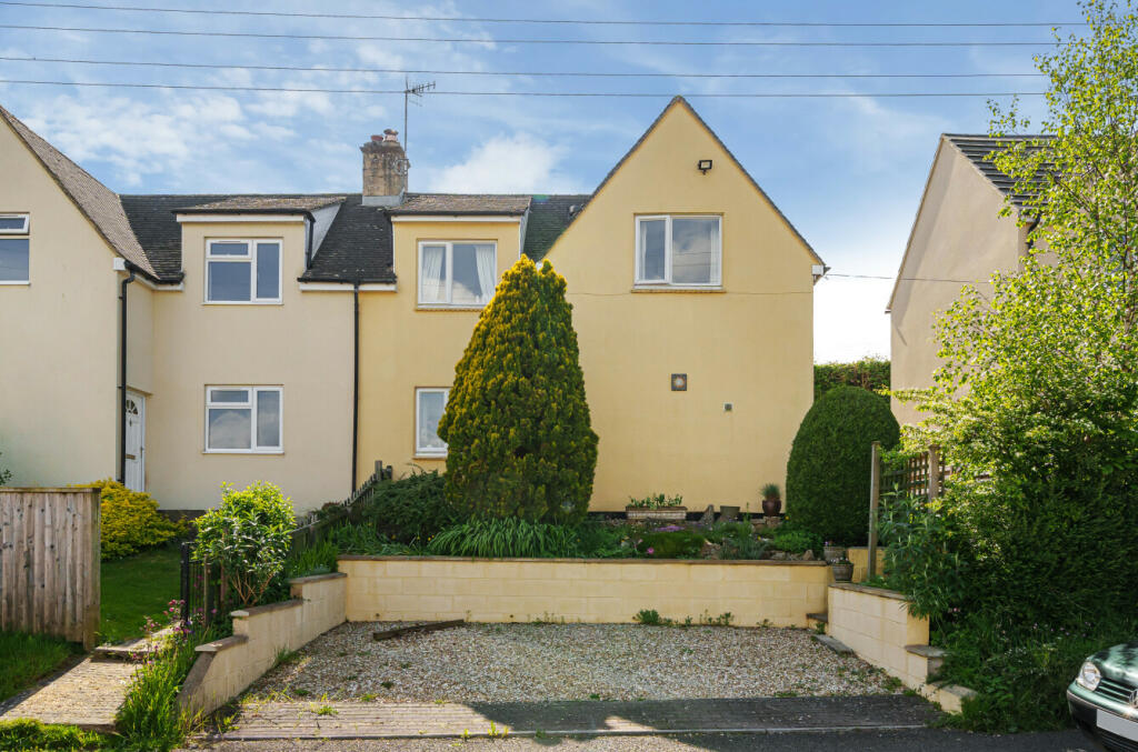 2 bedroom semidetached house for sale in Tynings Road, Nailsworth