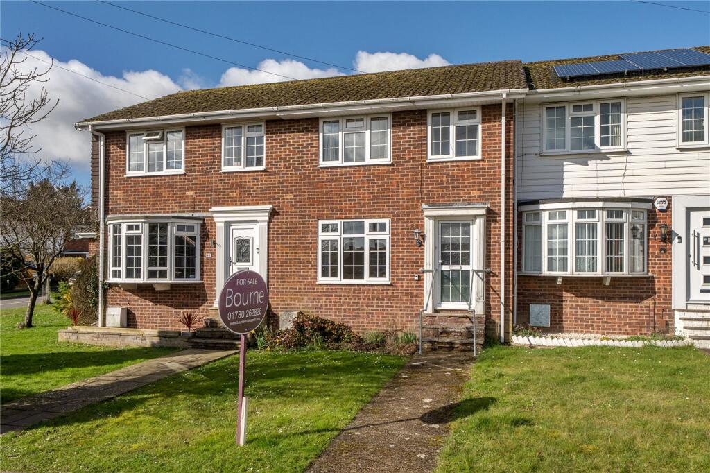 Main image of property: New Road, Clanfield, Waterlooville, Hampshire, PO8