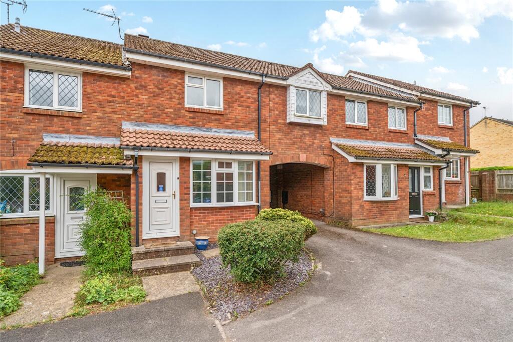Main image of property: Stonechat Close, Petersfield, Hampshire, GU31