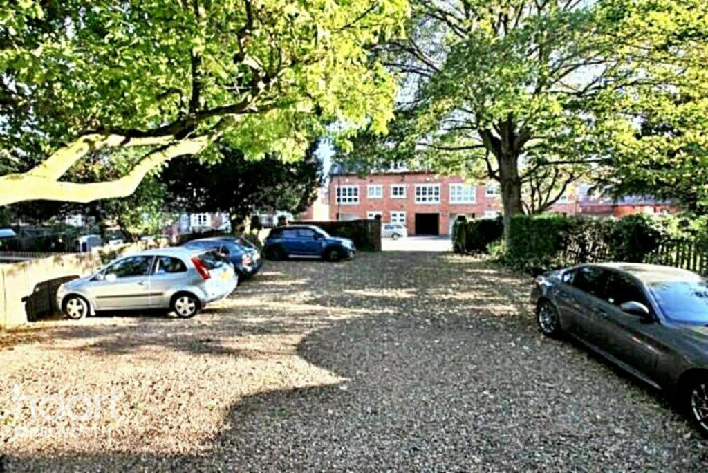 Additional property image - Clarendon Road, Kenilworth