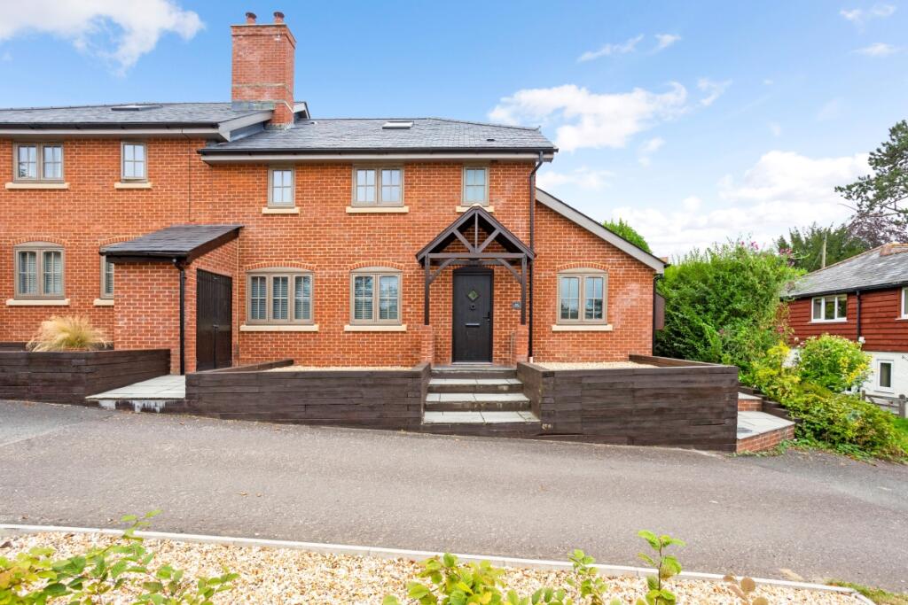 Main image of property: Park Lane Twyford SO21