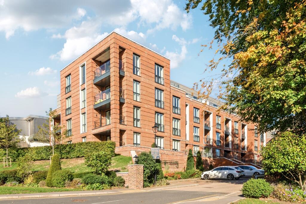 Main image of property: Fellowes Rise Winchester SO22