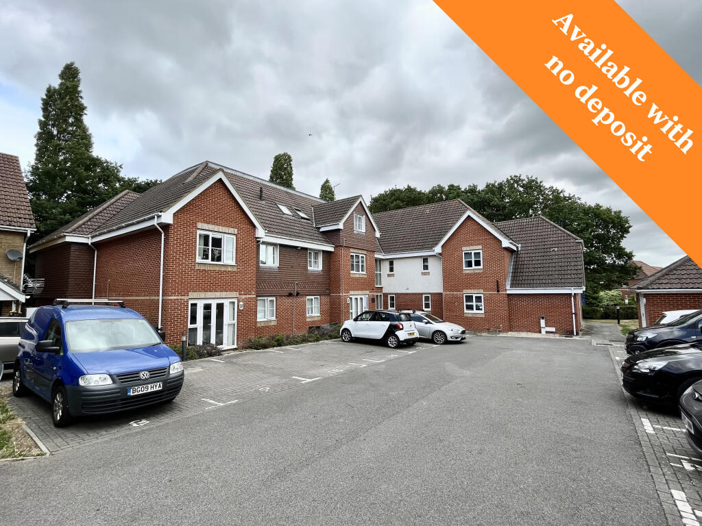 2 bedroom flat for rent in Park Cottage Drive, Fareham, Hampshire, PO15