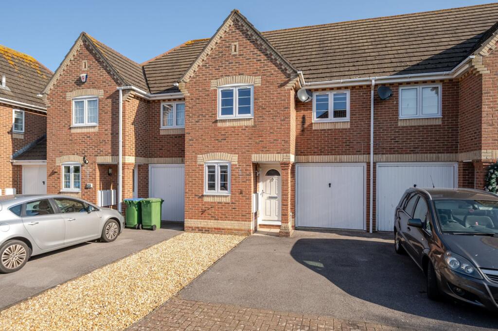 Main image of property: Fen Avenue, Fareham, Hampshire, PO16