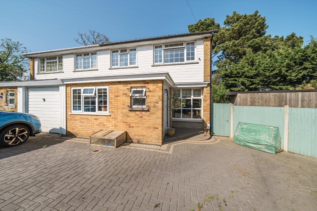 Main image of property: Hanover Gardens, Fareham, Hampshire, PO16