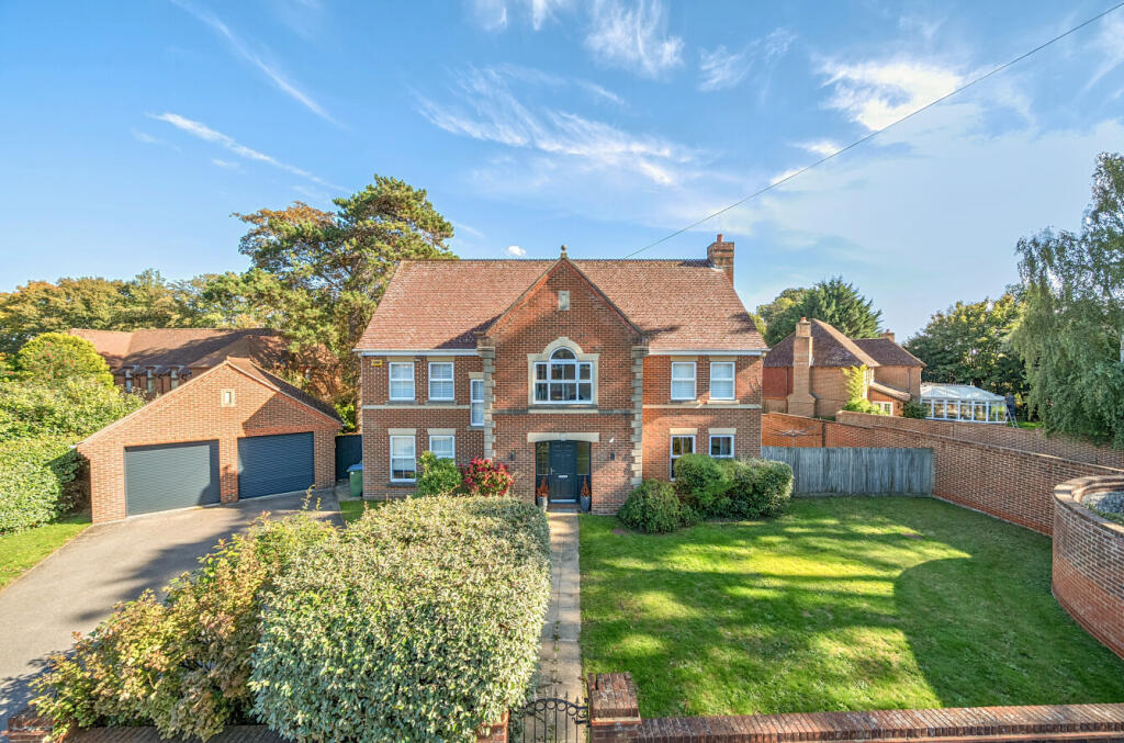 Main image of property: Highlands Road, Fareham, Hampshire, PO16