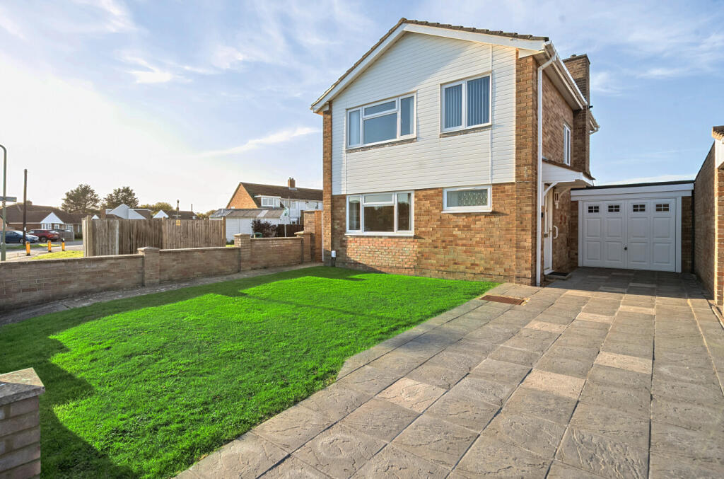 Main image of property: Moody Road, Stubbington, Hampshire, PO14