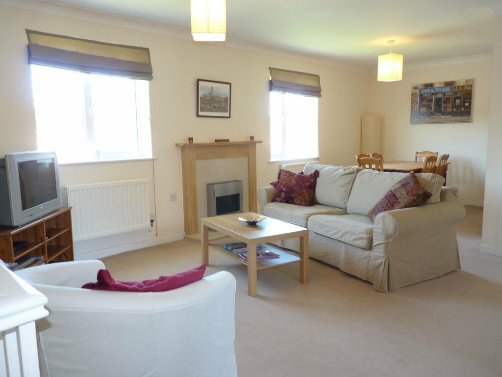 2 bedroom flat for sale in Maple Rise, Whiteley, Fareham, PO15