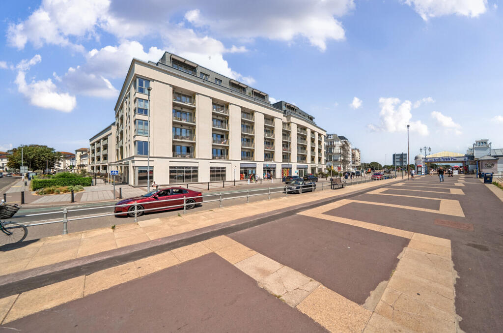 Main image of property: South Parade, Southsea, Hampshire, PO4